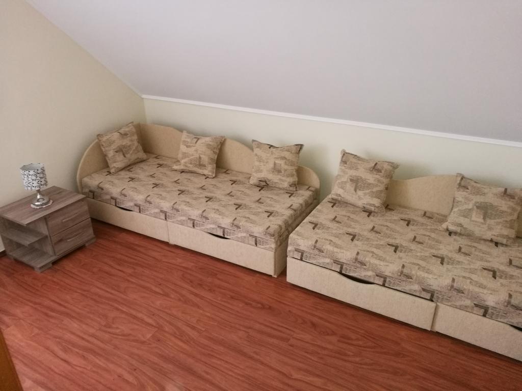 Livia Apartman Бік Екстер'єр фото